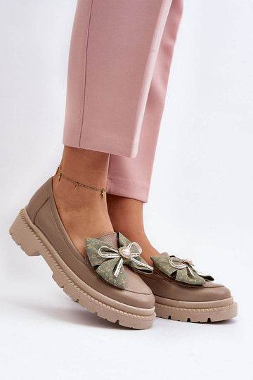Moccasins Step in style - Ostensia