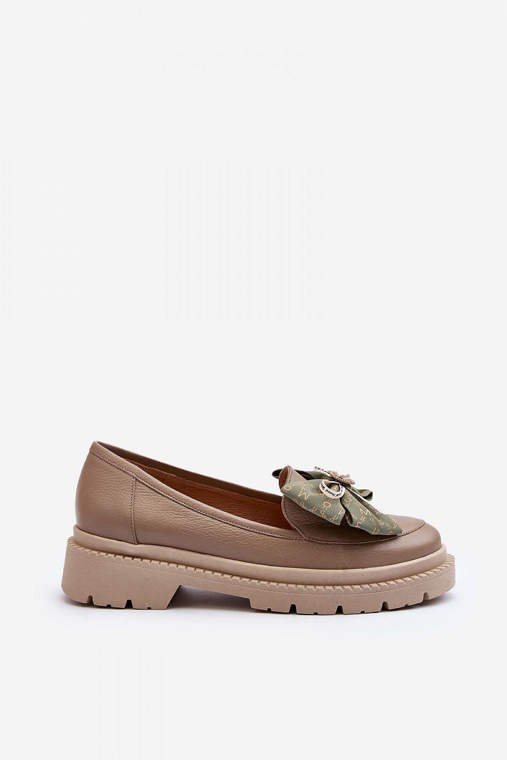 Moccasins Step in style - Ostensia