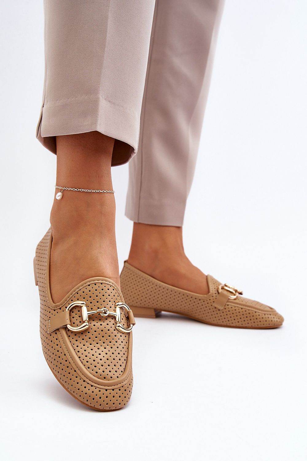 Moccasins Step in style - Ostensia