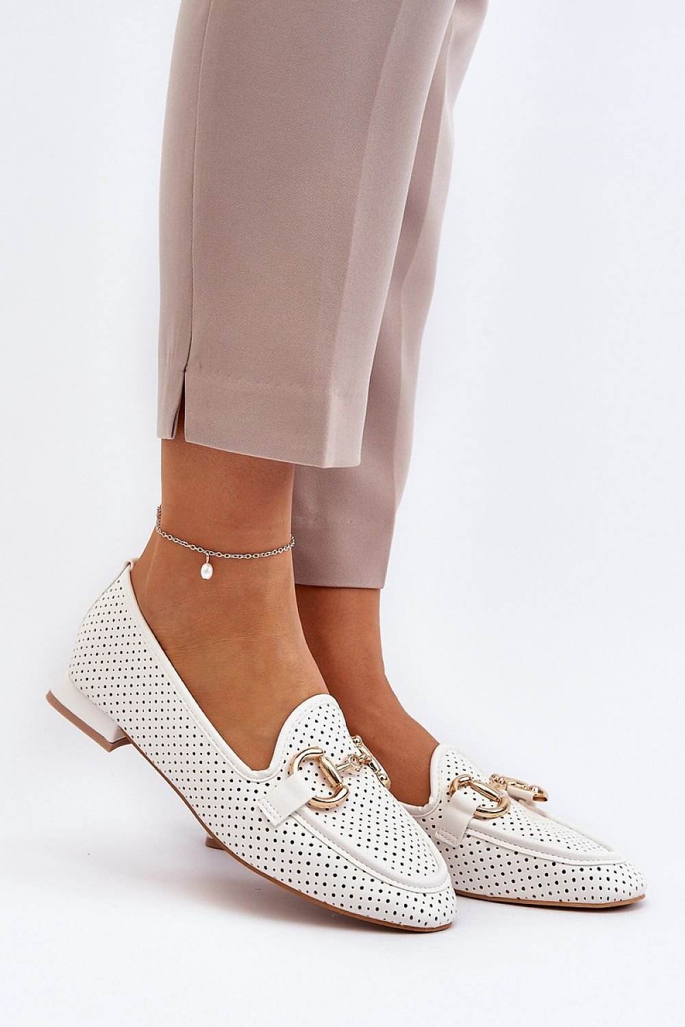 Moccasins Step in style - Ostensia