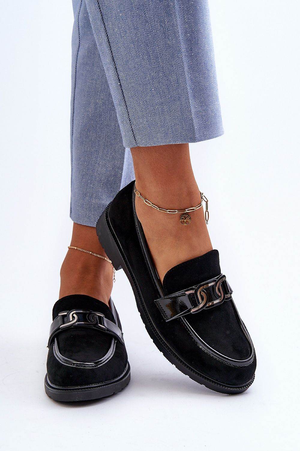 Moccasins Step in style - Ostensia