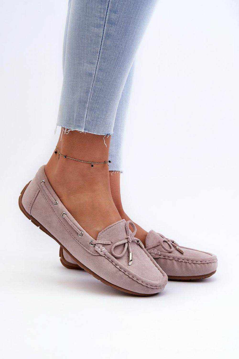 Moccasins Step in style - Ostensia
