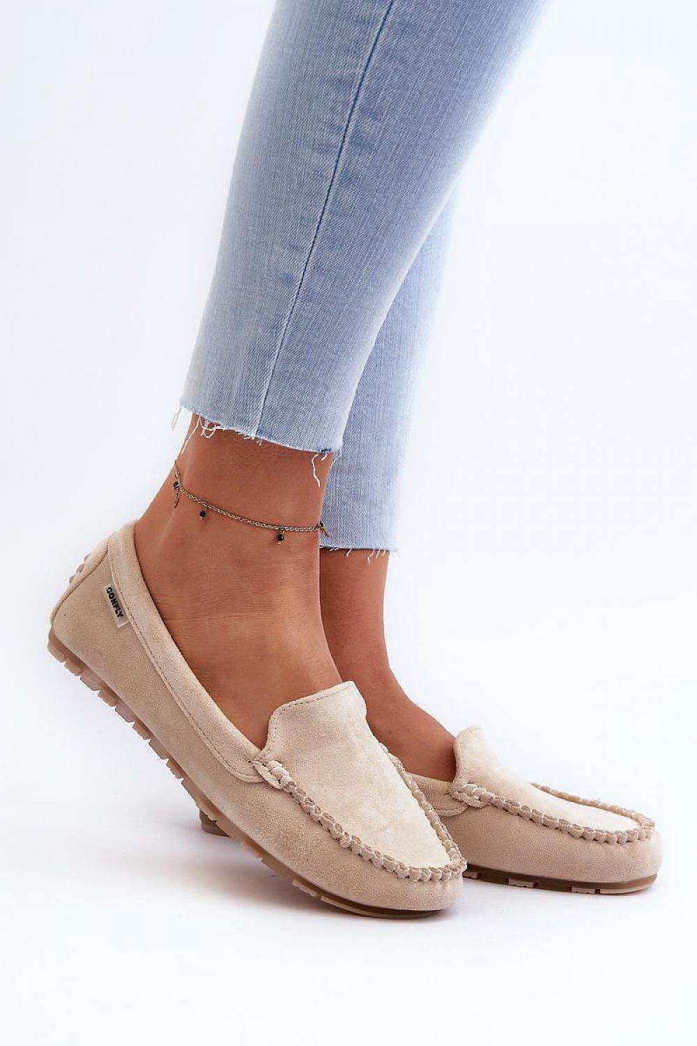 Moccasins Step in style - Ostensia