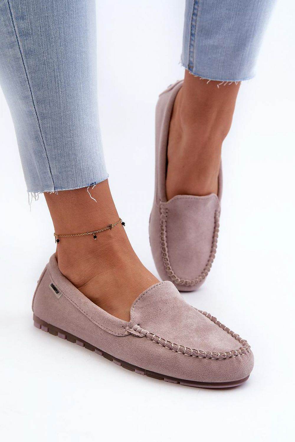Moccasins Step in style - Ostensia