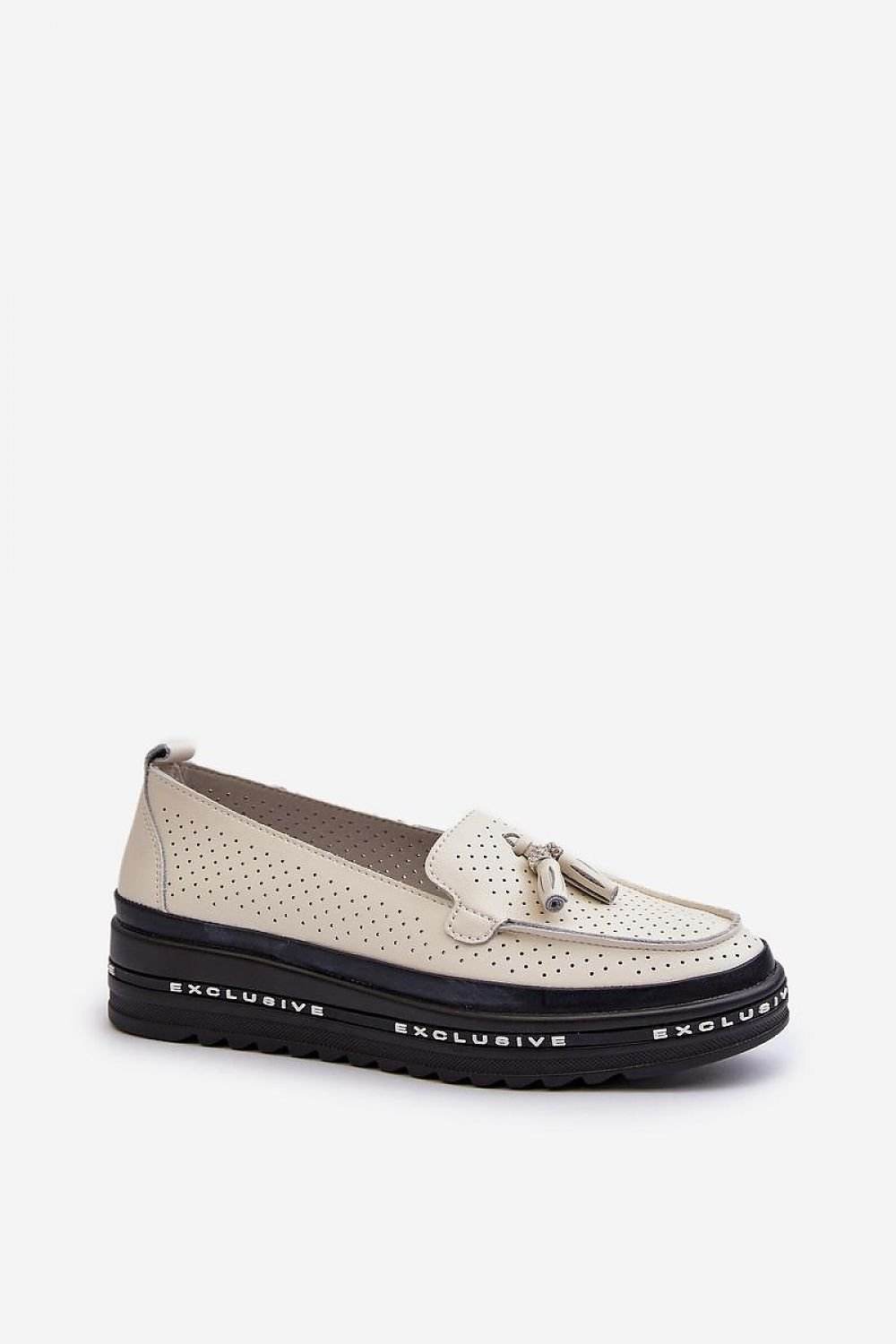 Moccasins Step in style - Ostensia