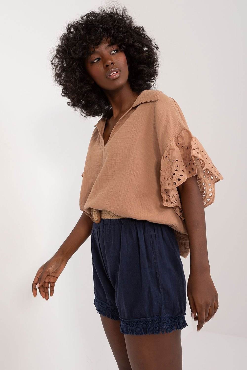 Shorts - Ostensia