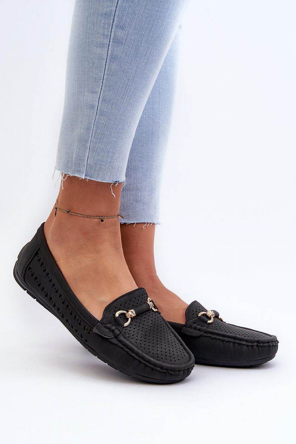 Moccasins Step in style - Ostensia