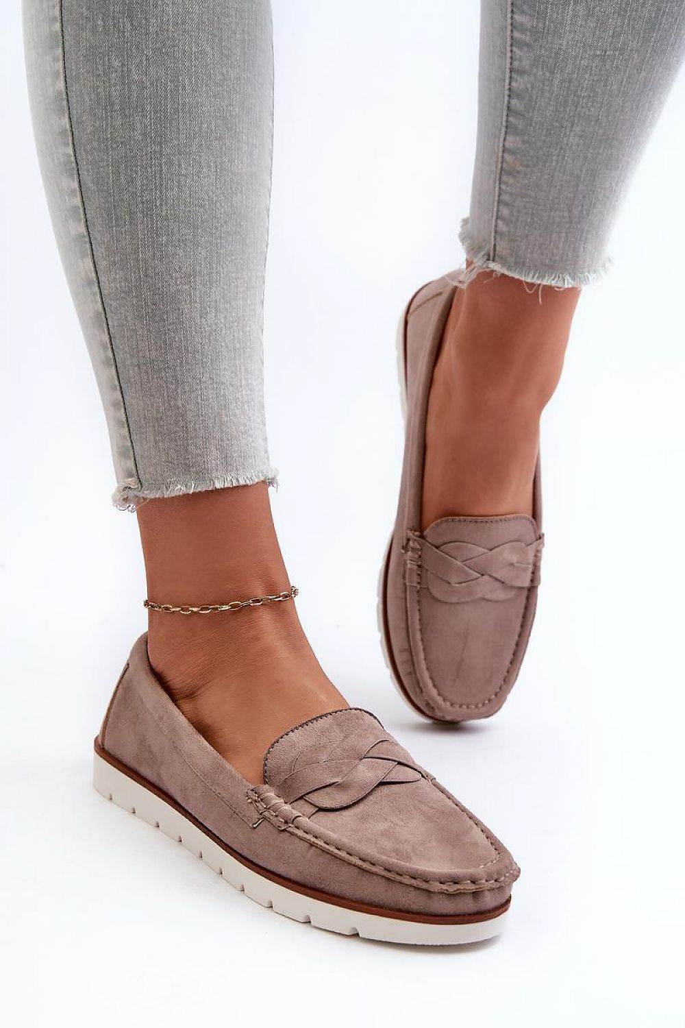 Moccasins Step in style - Ostensia