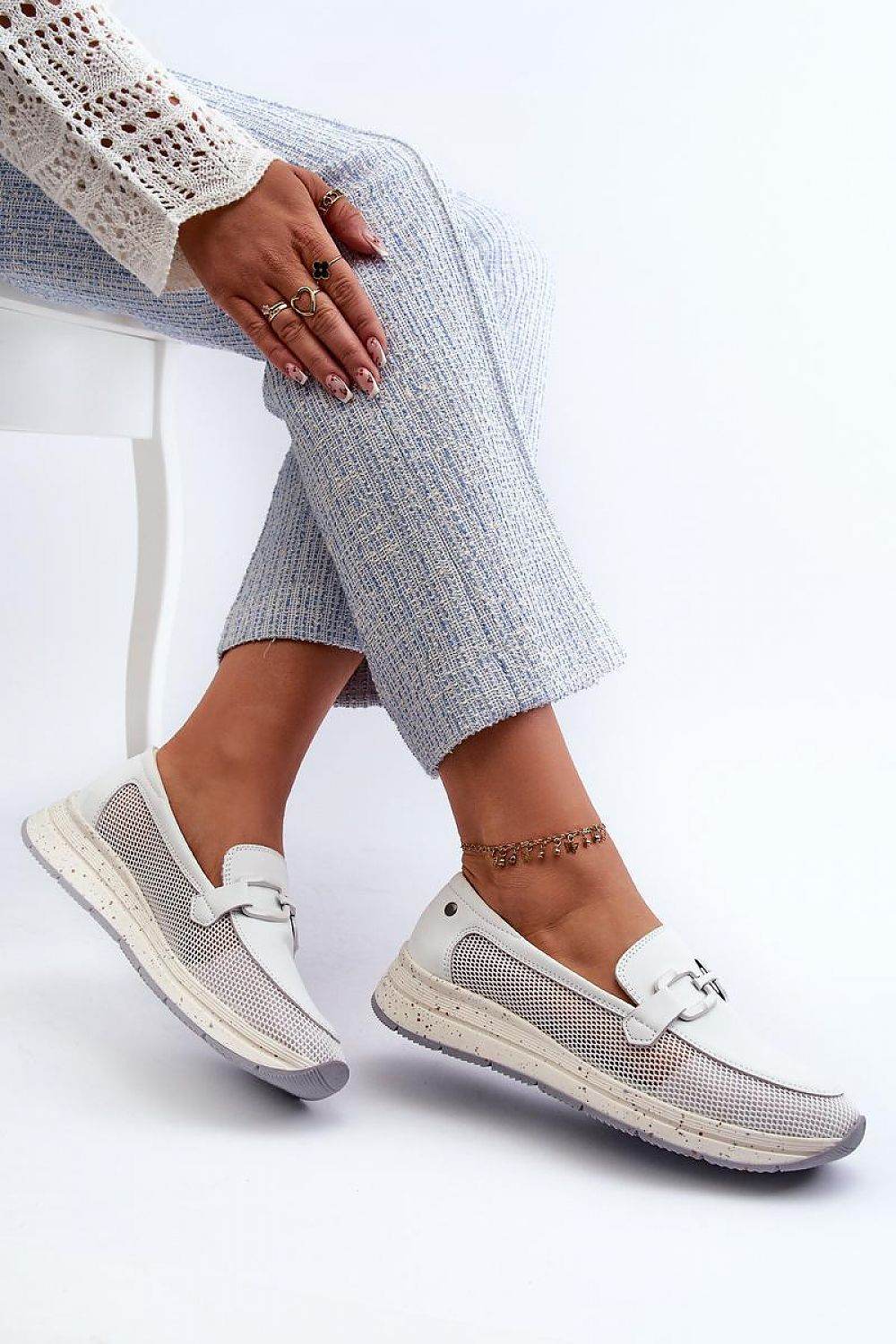 Moccasins Step in style - Ostensia