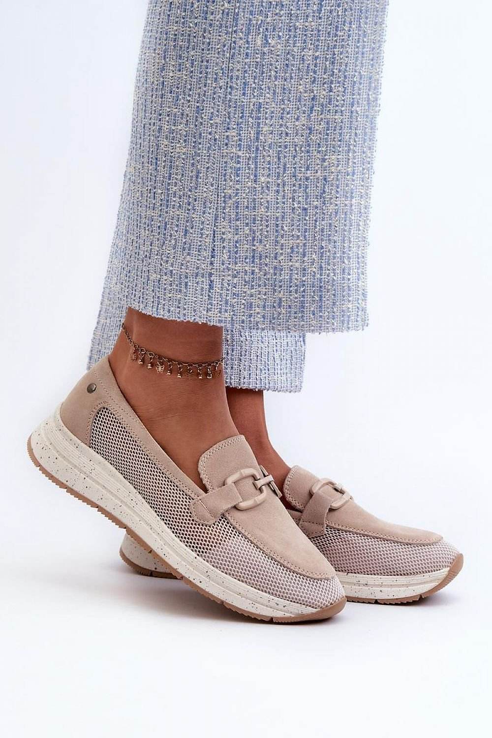 Moccasins Step in style - Ostensia