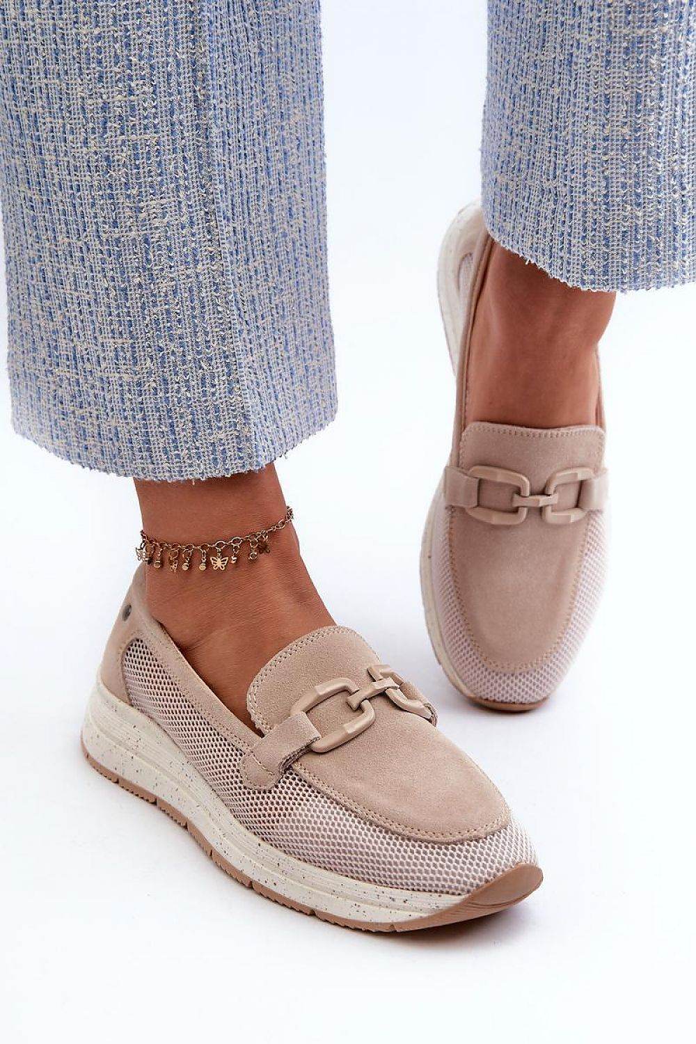 Moccasins Step in style - Ostensia