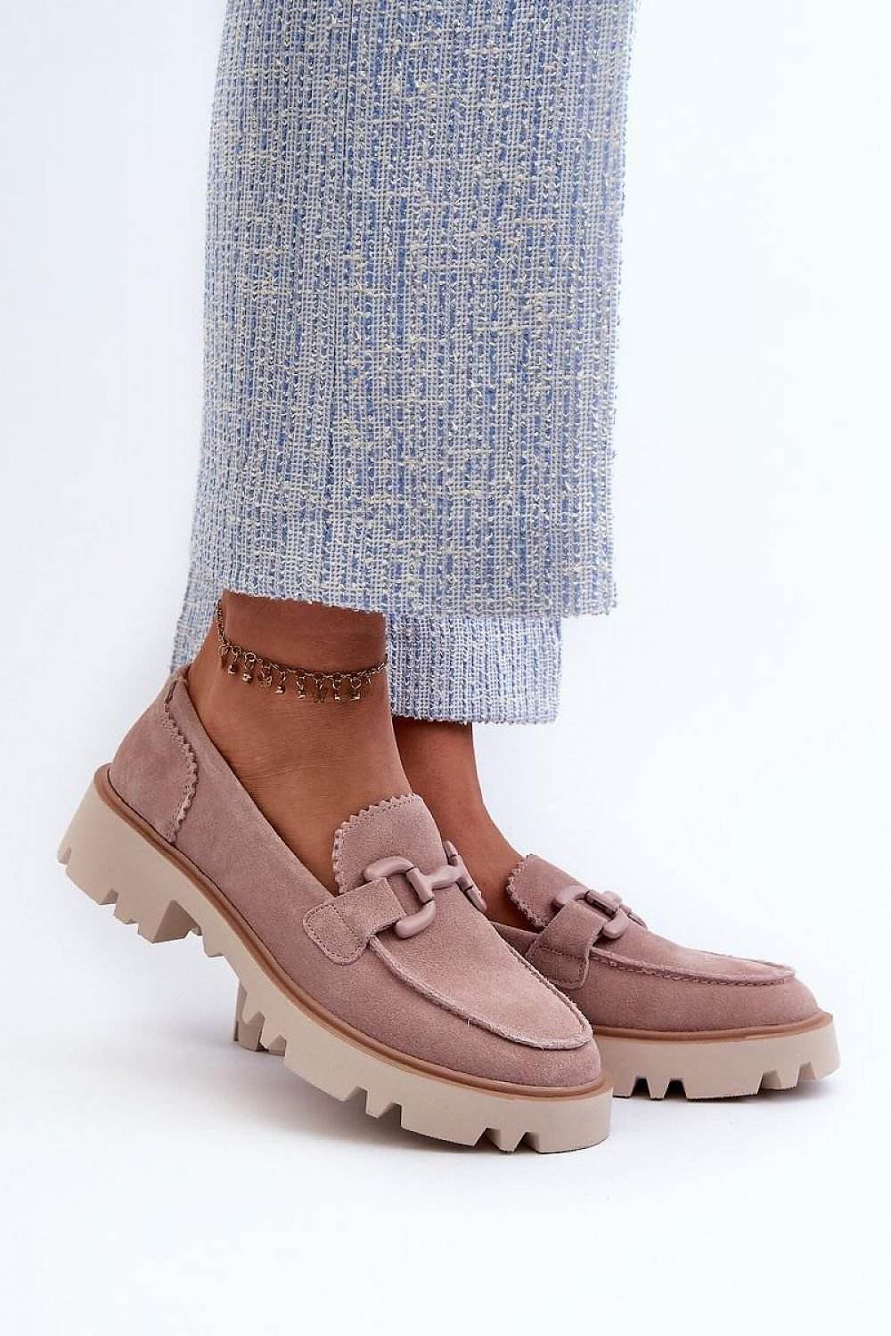 Moccasins Step in style - Ostensia