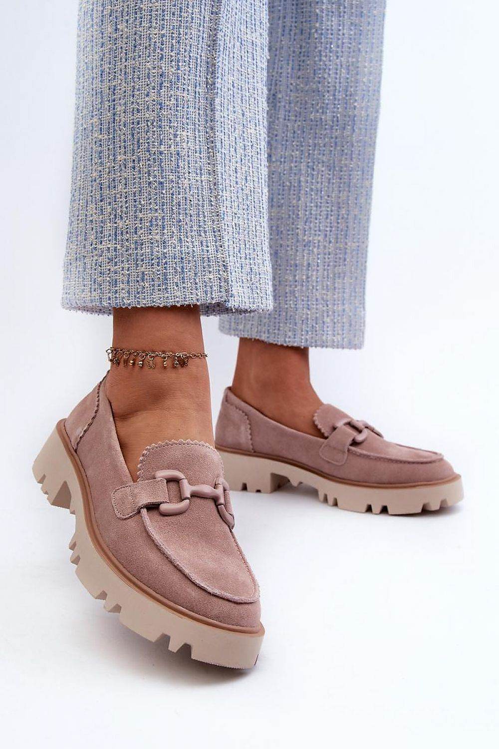 Moccasins Step in style - Ostensia