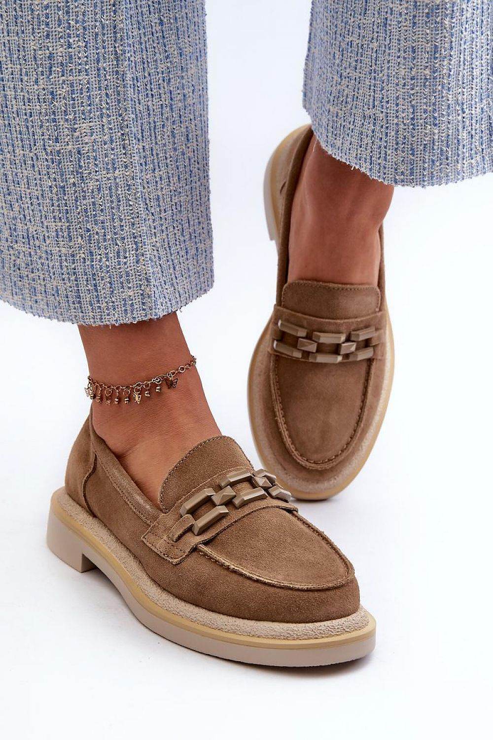 Moccasins Step in style - Ostensia