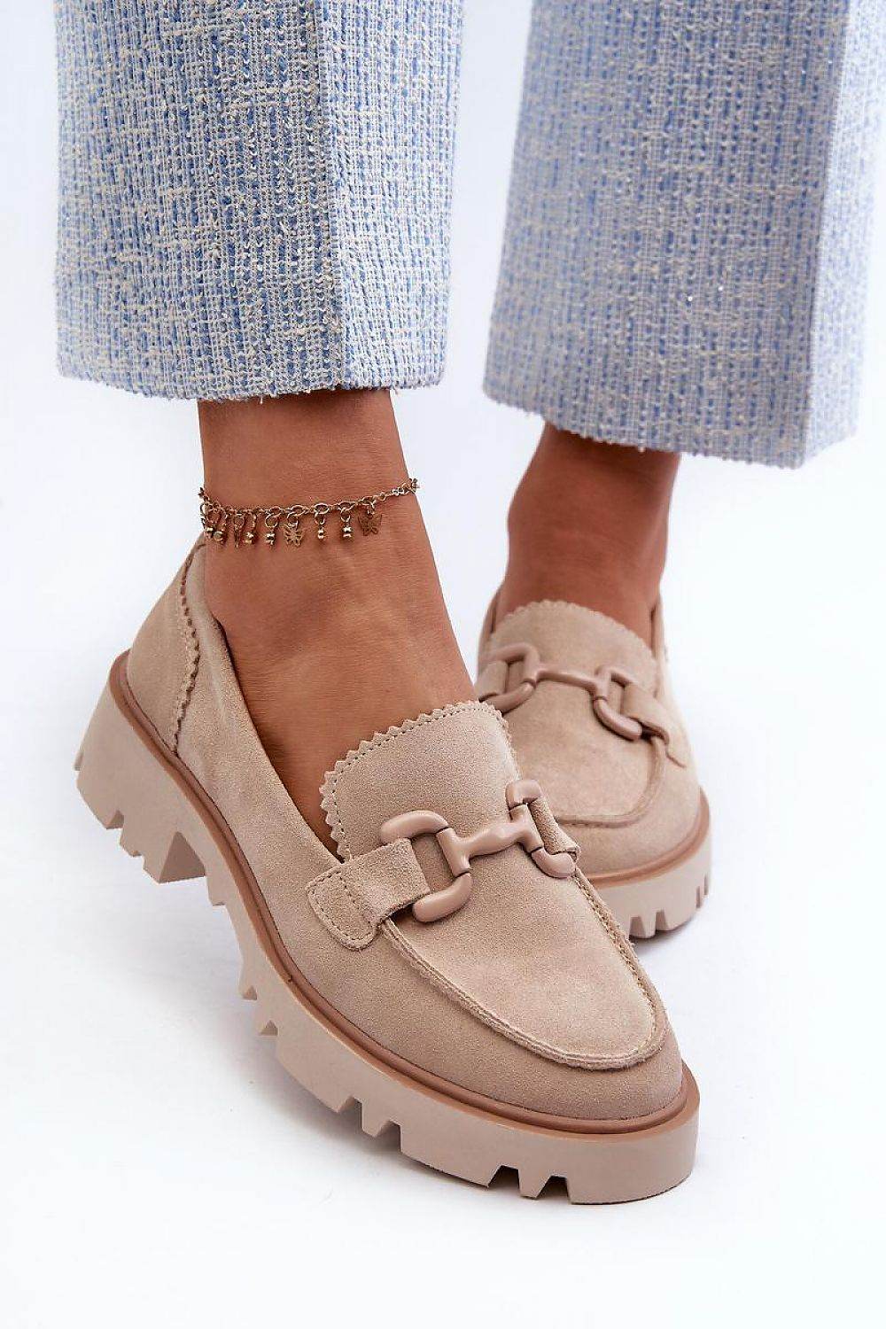 Moccasins Step in style - Ostensia