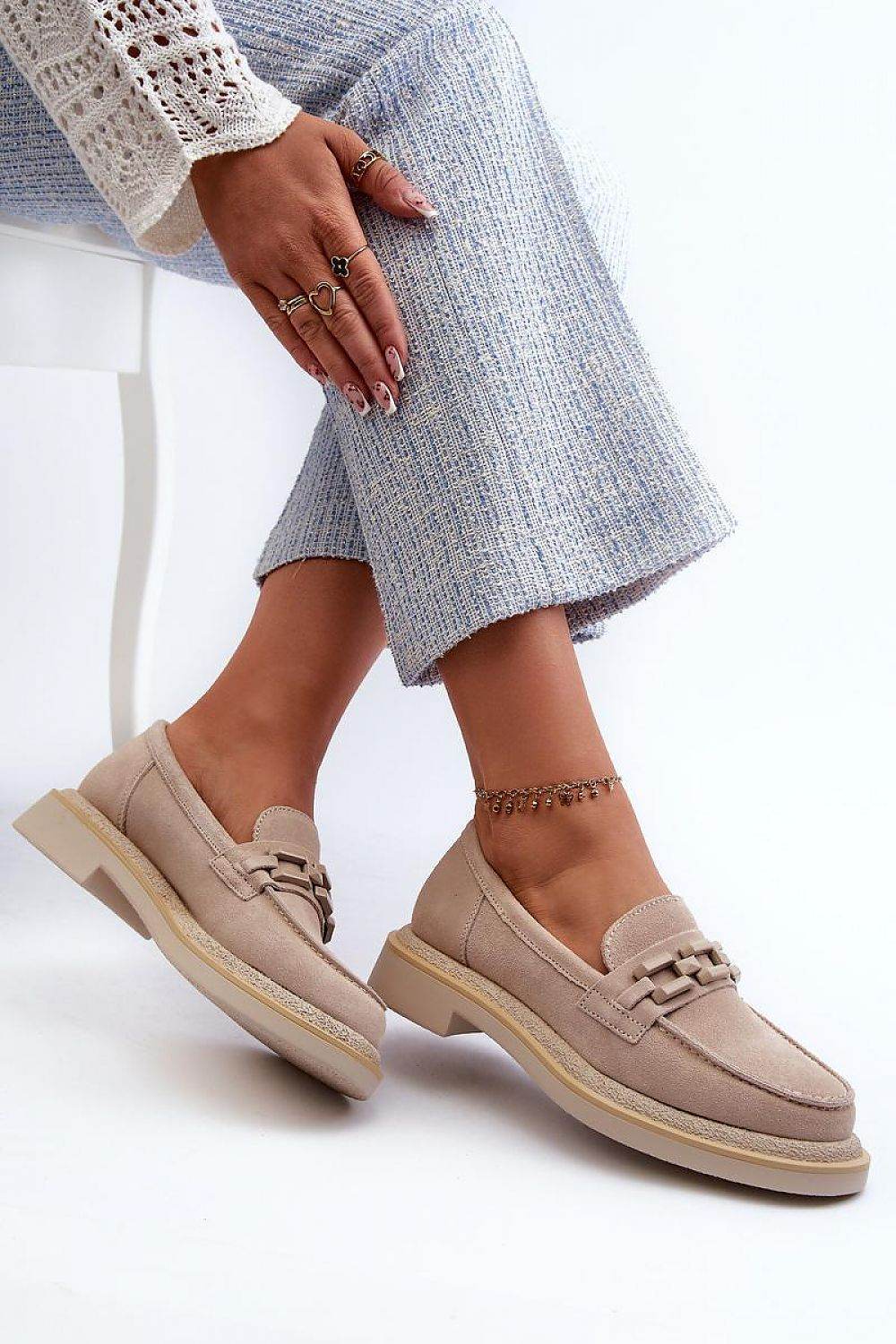 Moccasins Step in style - Ostensia
