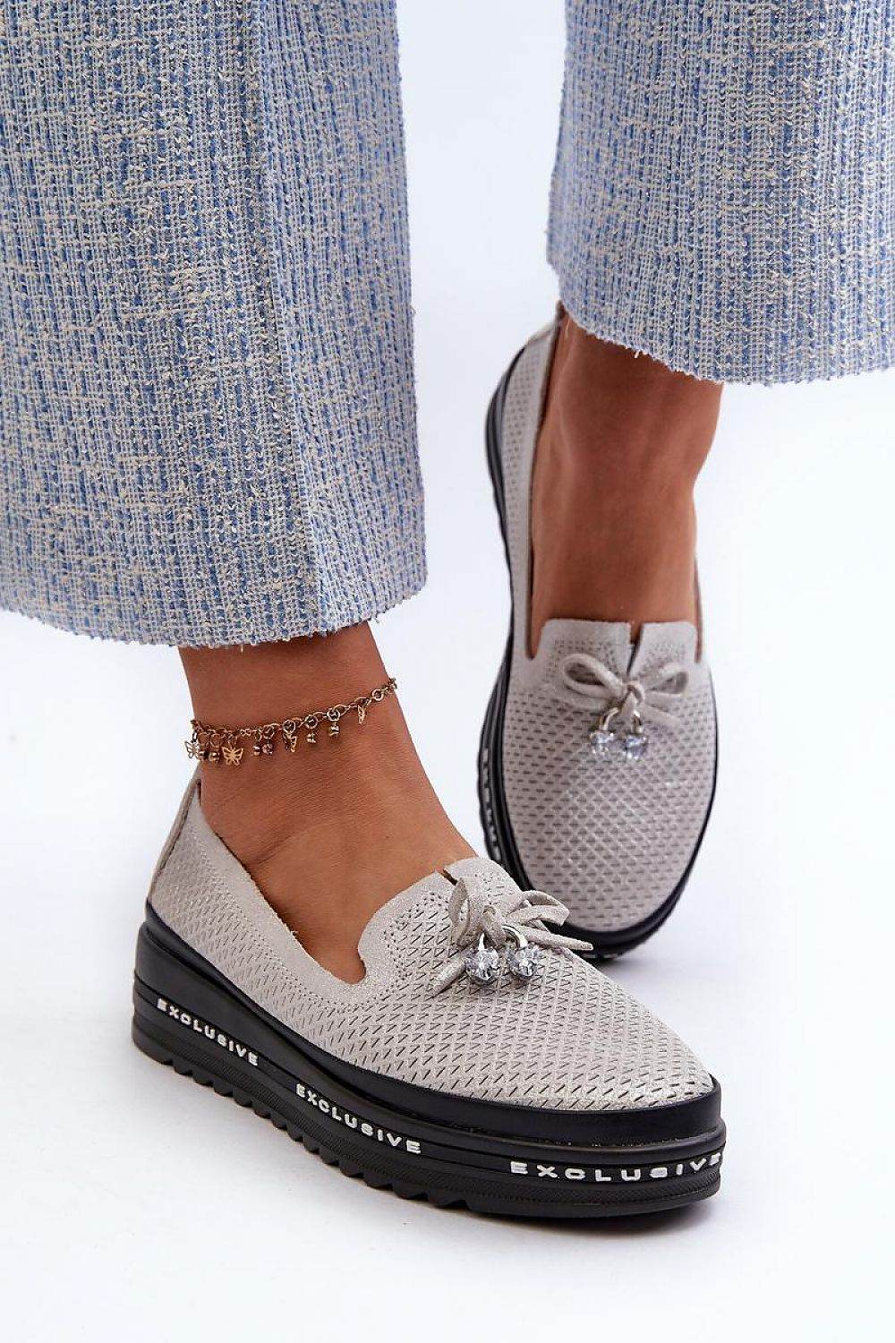 Moccasins Step in style - Ostensia