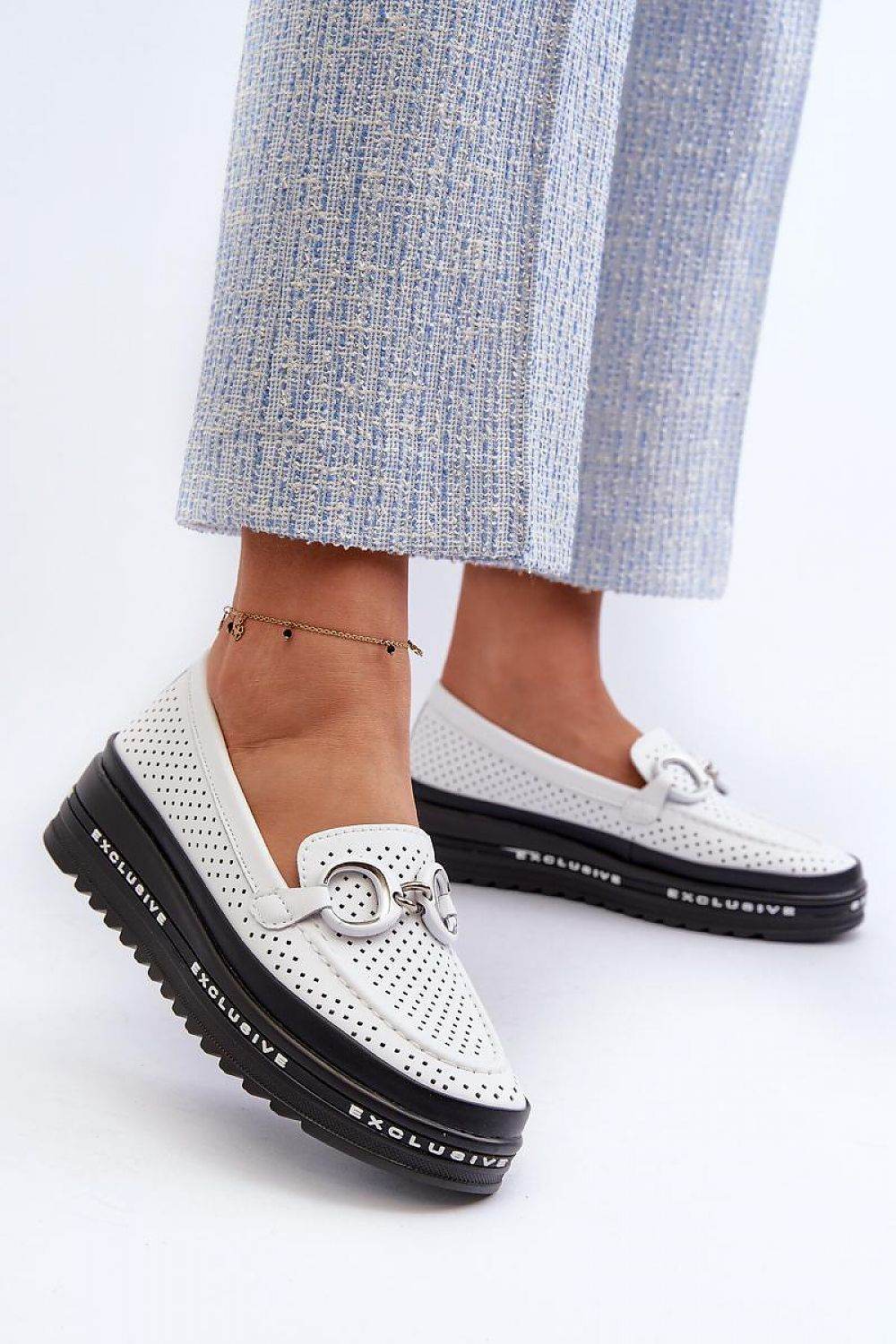 Moccasins Step in style - Ostensia
