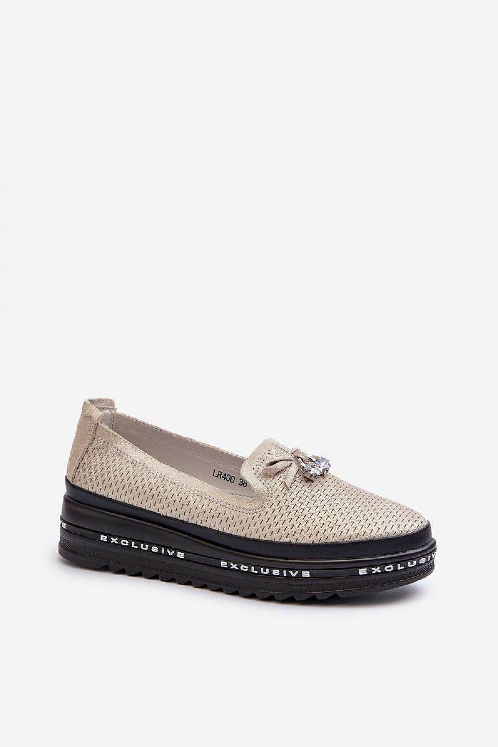 Moccasins Step in style - Ostensia