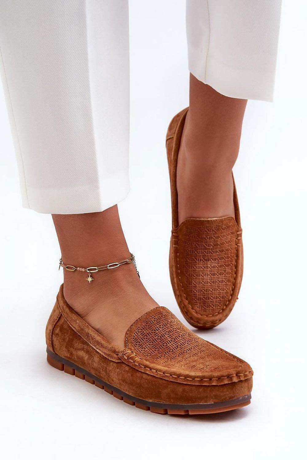 Moccasins Step in style - Ostensia