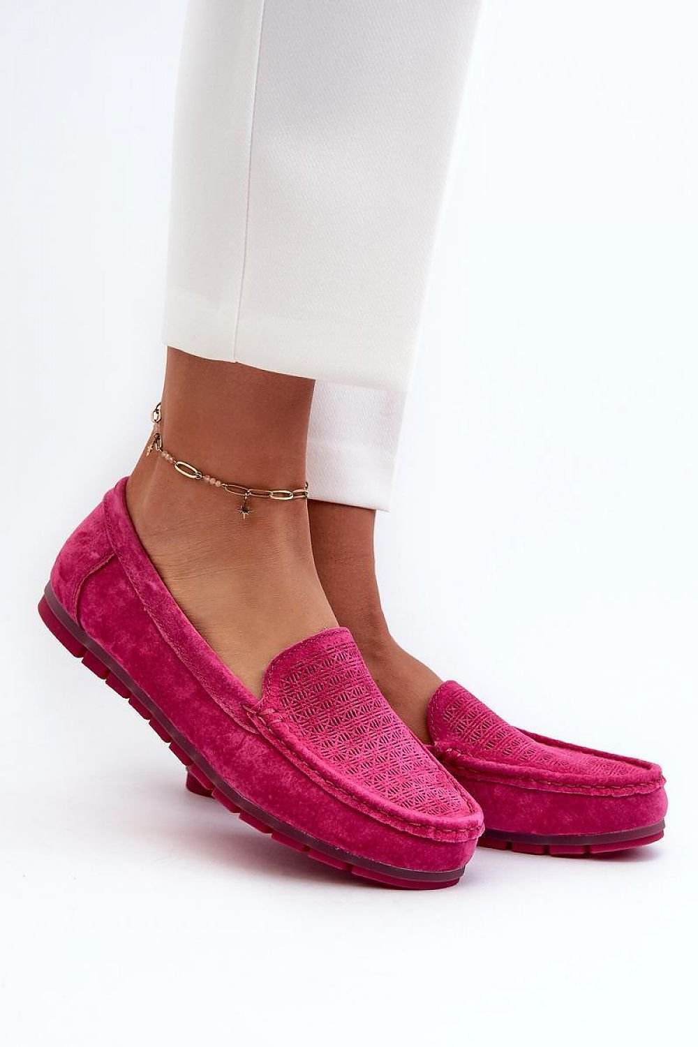 Moccasins Step in style - Ostensia