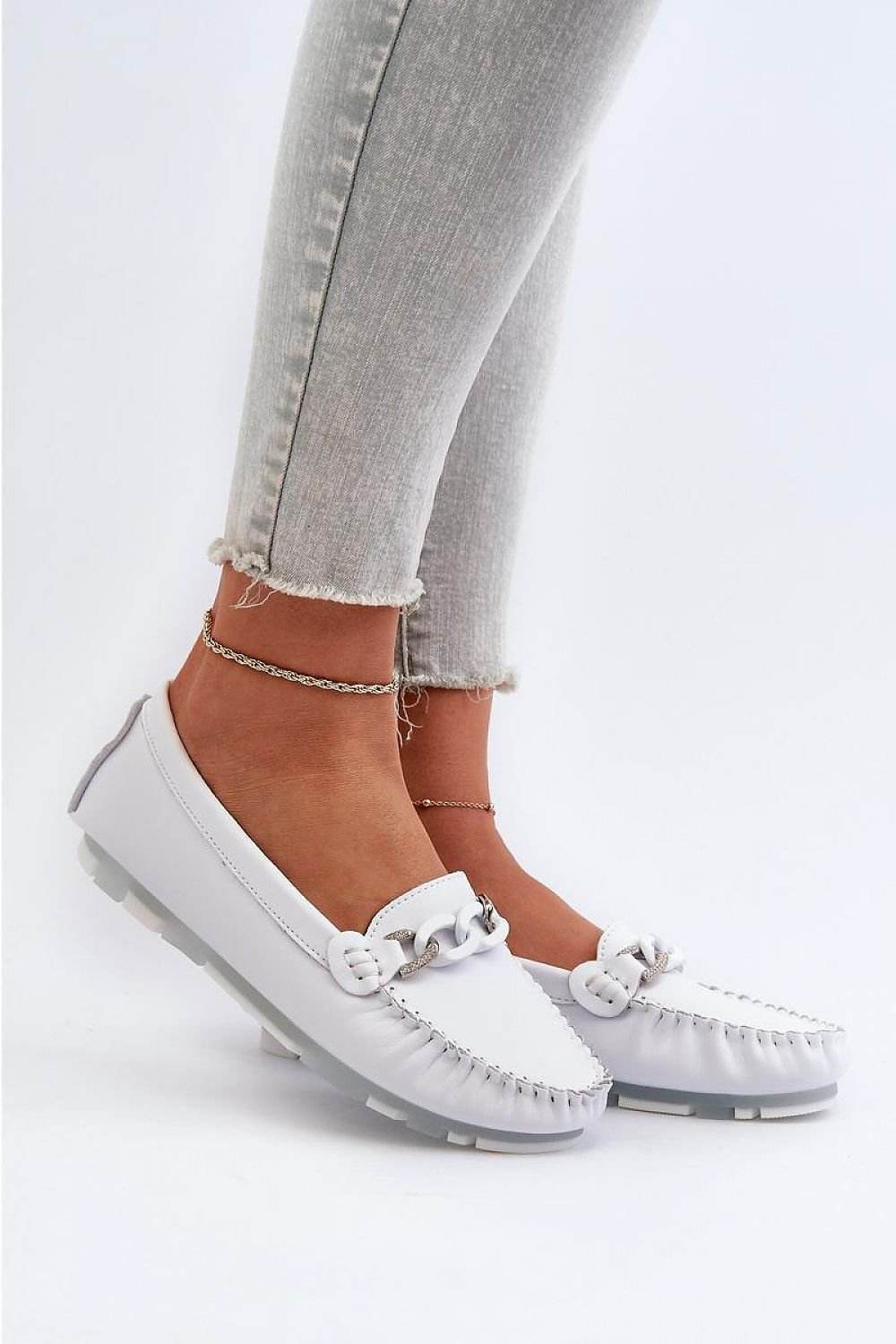 Moccasins Step in style - Ostensia