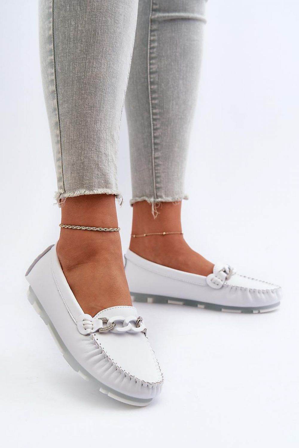 Moccasins Step in style - Ostensia