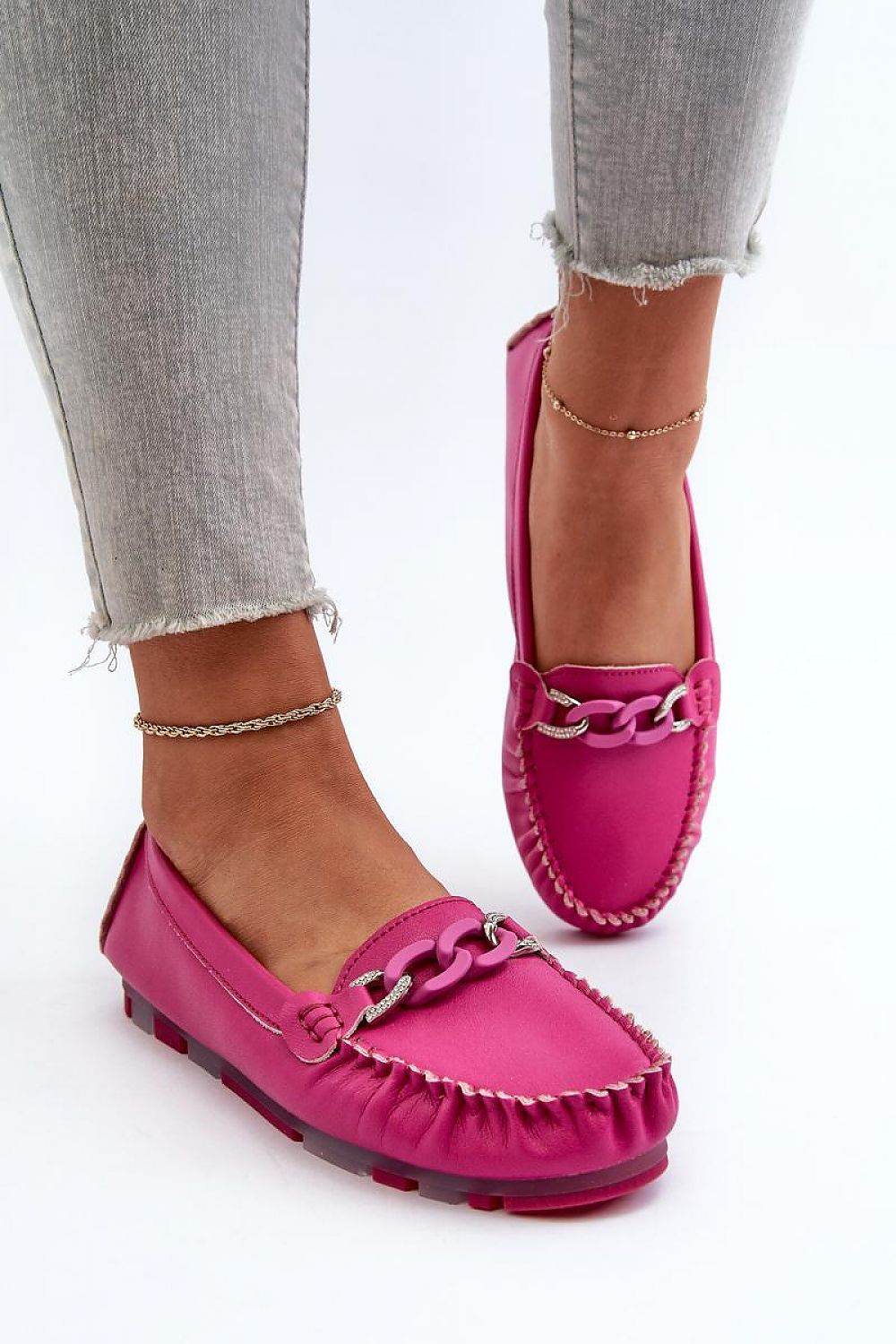 Moccasins Step in style - Ostensia