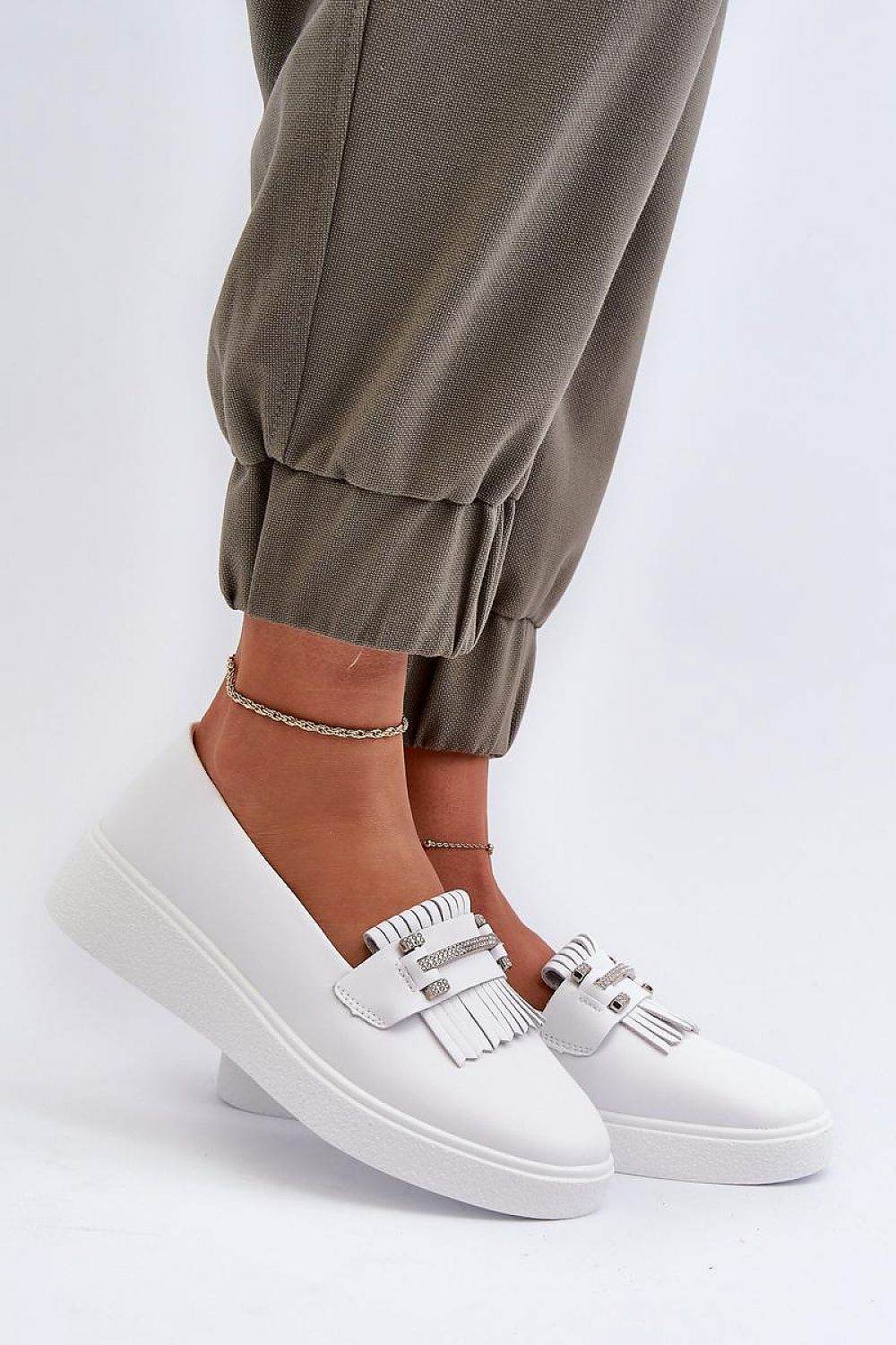 Moccasins Step in style - Ostensia