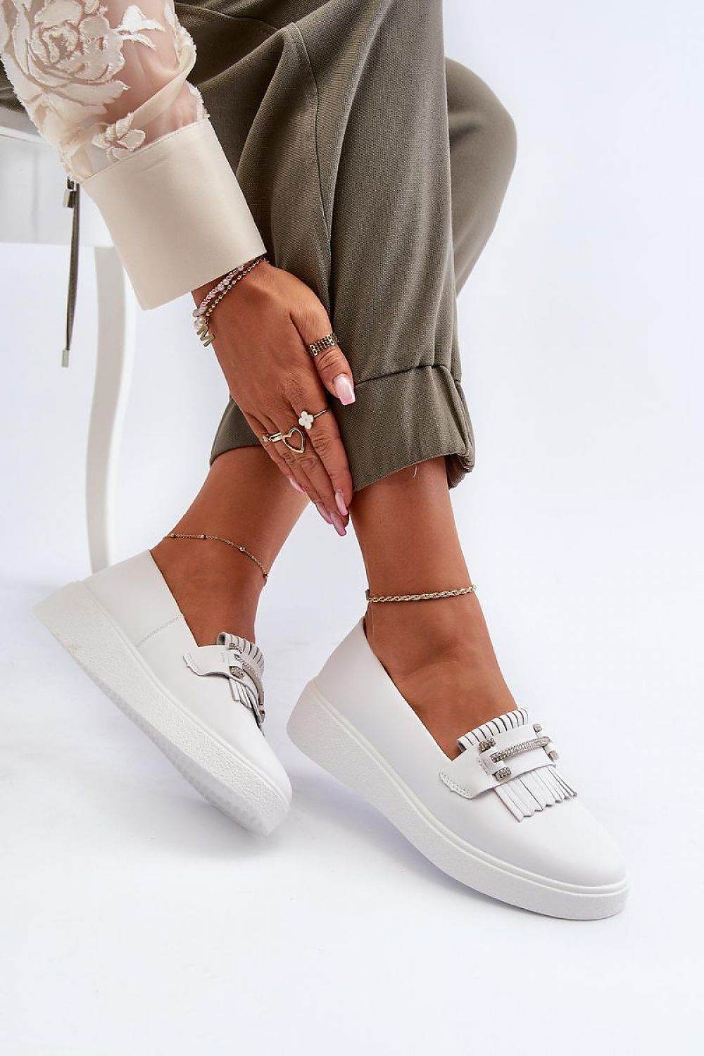 Moccasins Step in style - Ostensia