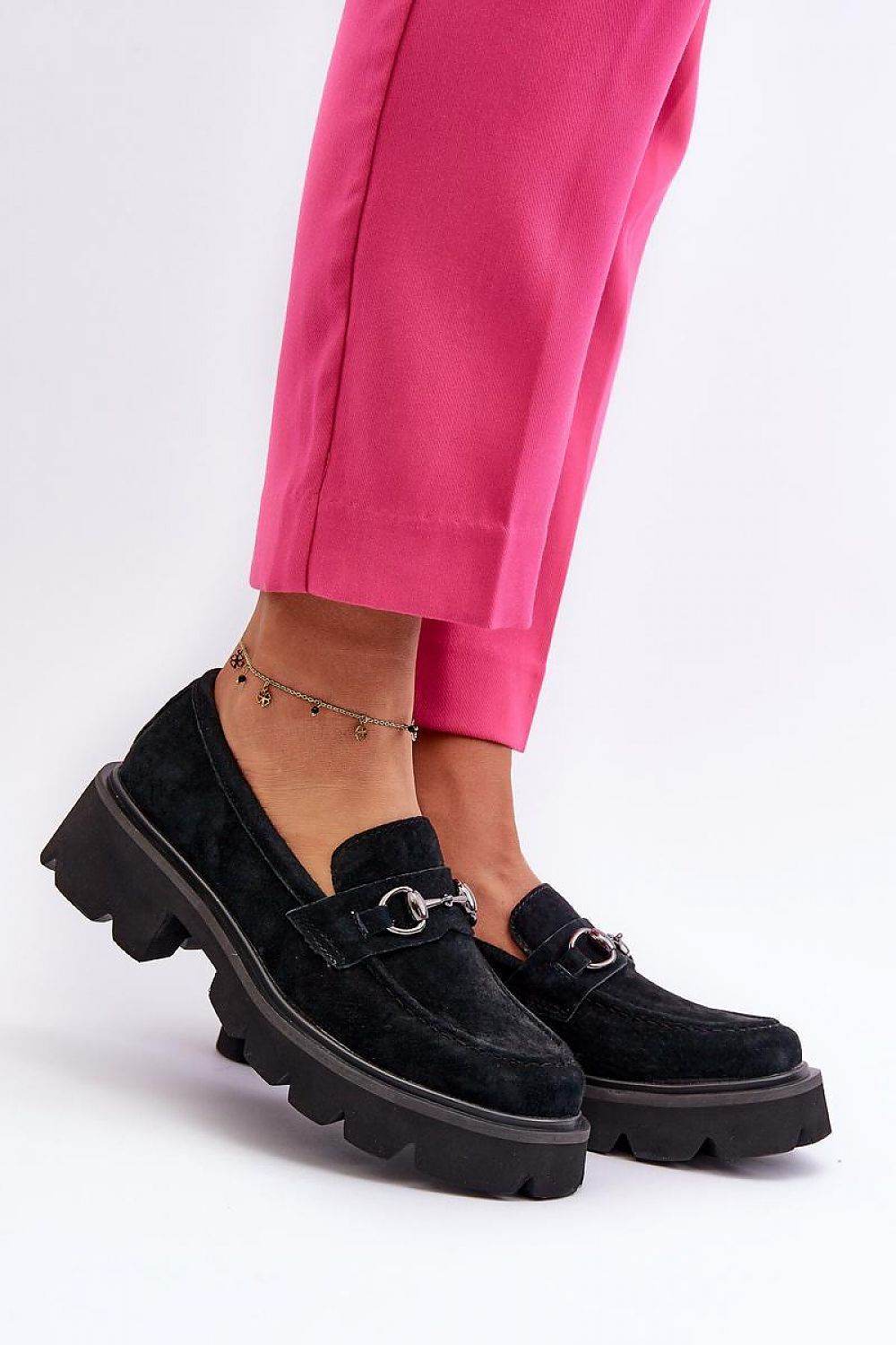 Moccasins Step in style - Ostensia