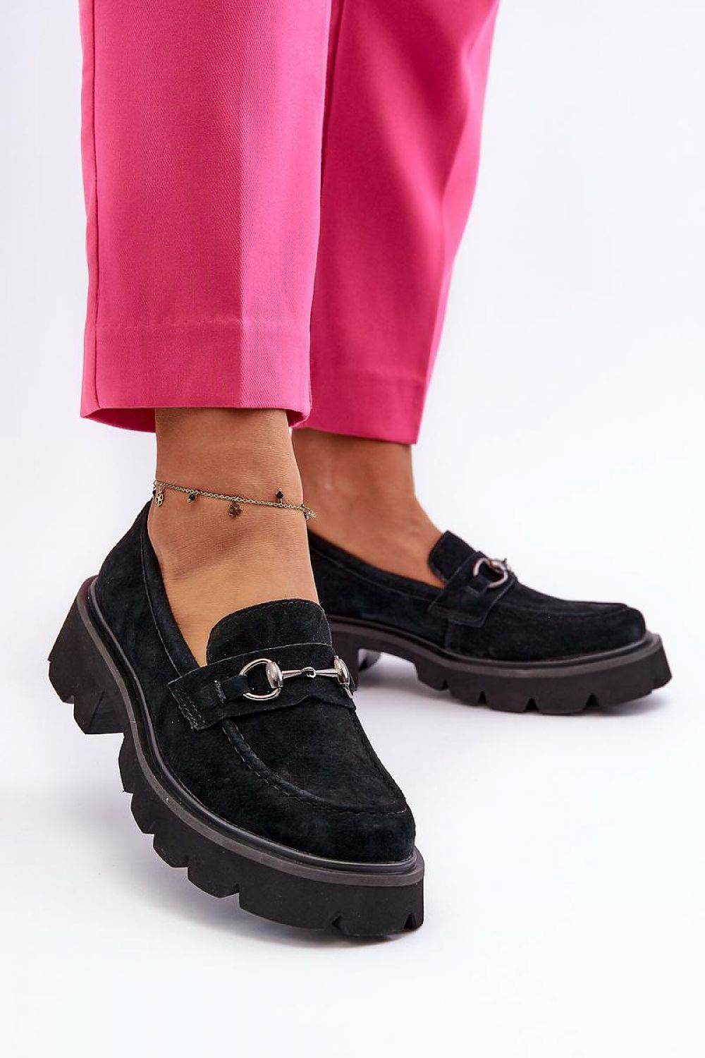 Moccasins Step in style - Ostensia