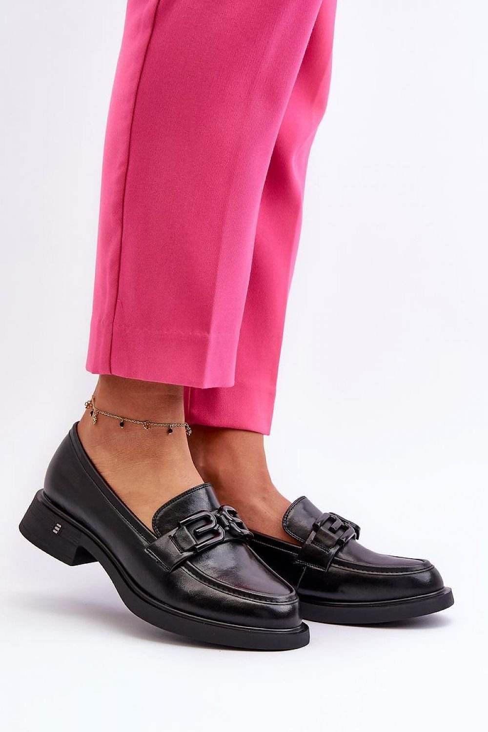 Moccasins Step in style - Ostensia