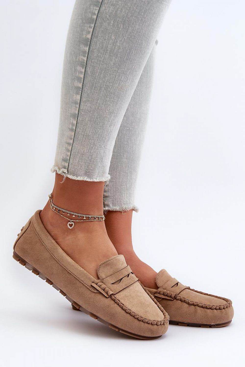 Moccasins Step in style - Ostensia