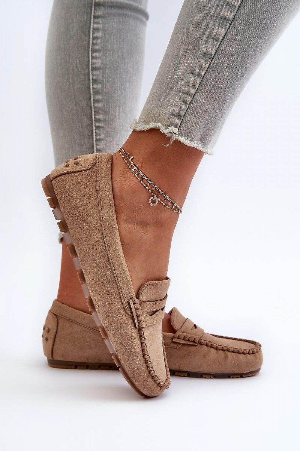 Moccasins Step in style - Ostensia