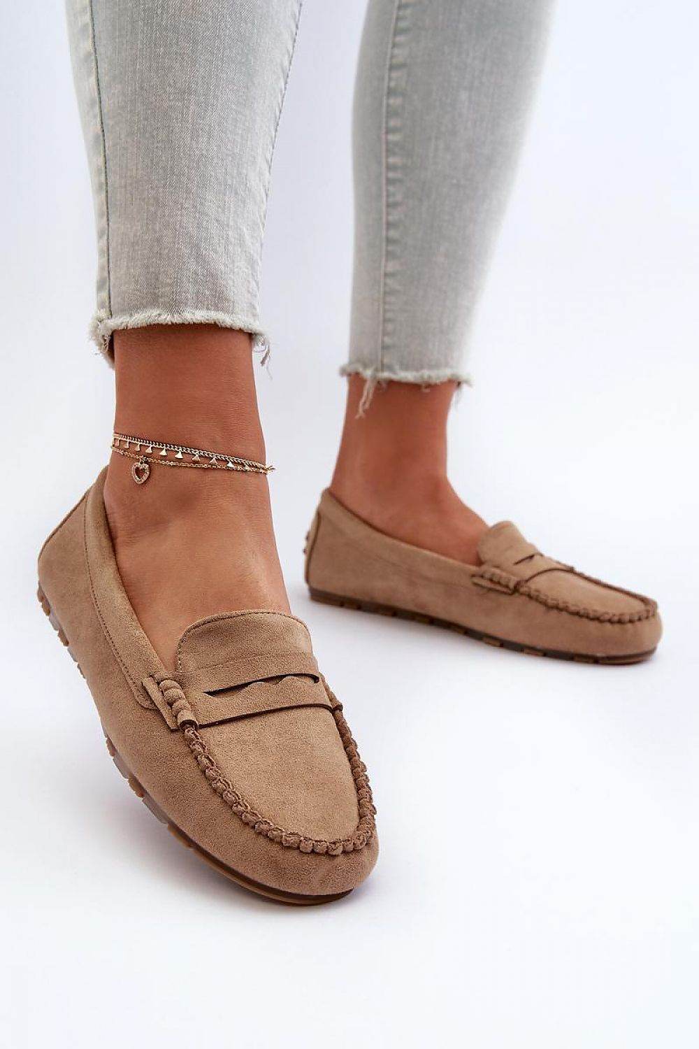 Moccasins Step in style - Ostensia