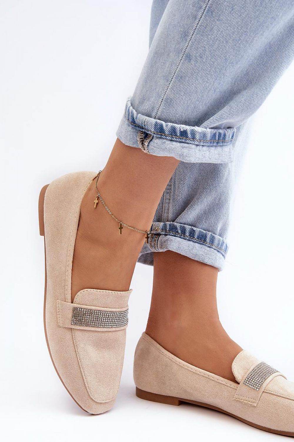 Moccasins Step in style - Ostensia