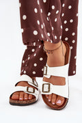  Clacquettes model 216122 Step in style 