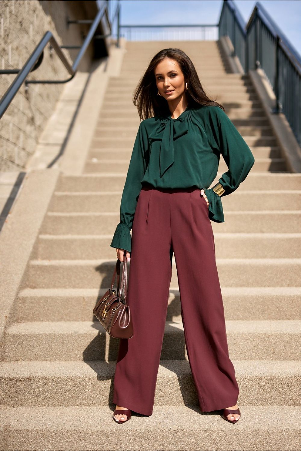  Pantalon femme model 216488 Roco Fashion 