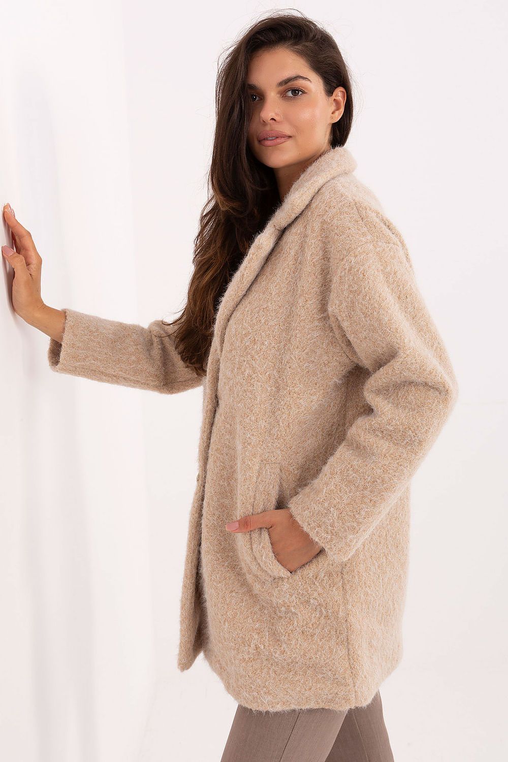  Manteau model 217444 Factory Price 
