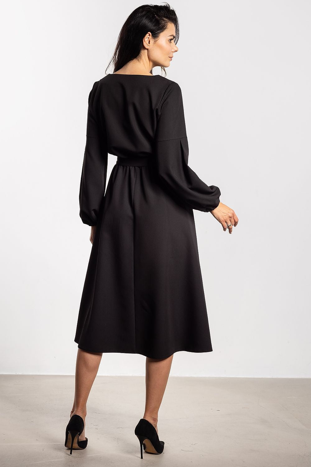  Robe de jour model 218993 awama 