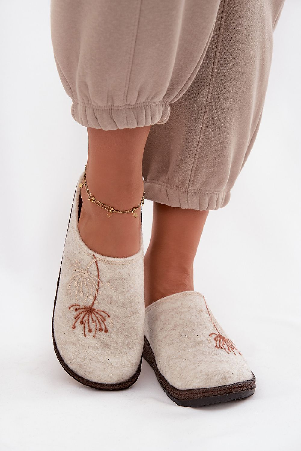  Pantoufles model 220065 Step in style 