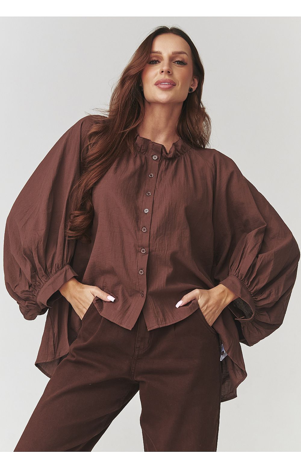Chemise model 221046 Makadamia