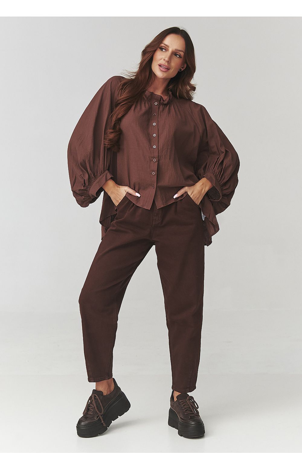 Chemise model 221046 Makadamia