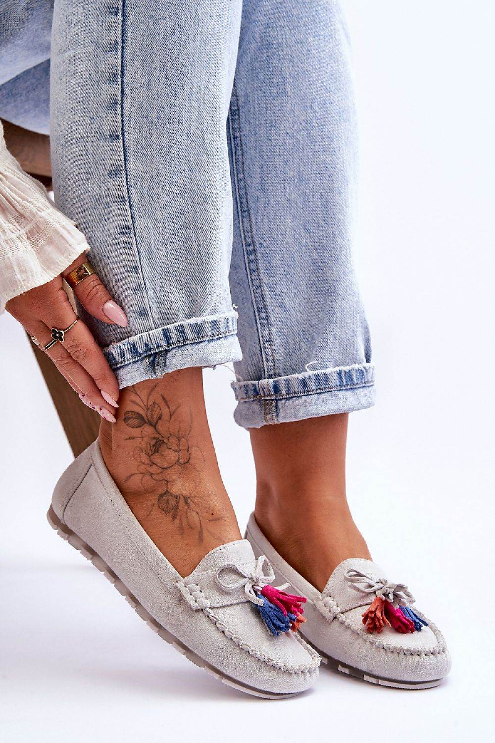 Moccasins Step in style - Ostensia